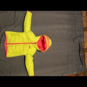 Under armor puffer Jacket/coat size   2T. Awesome